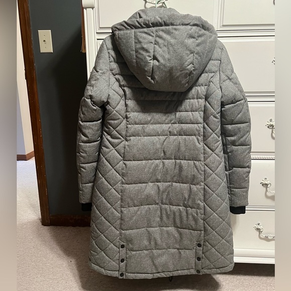 Guess silver winter parka - Picture 13 of 15